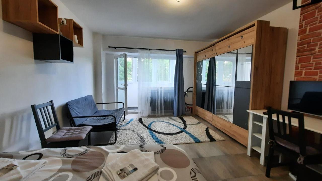 Lovely 1-room Unit, With Air Conditioning Appartamento *