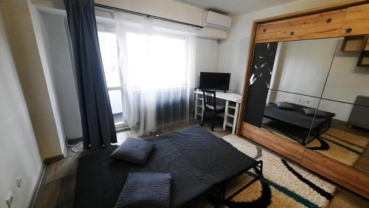 Lovely 1-room Unit, With Air Conditioning Appartamento *
